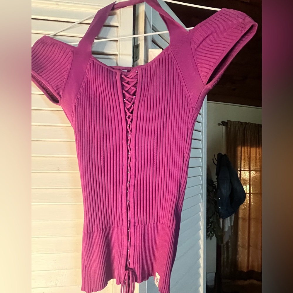 WRANGLER 20x collection Women's Ribbed PurpleTop with cap sleeves and neck line